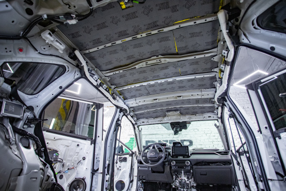 Toyota RAV4, шумоизоляция